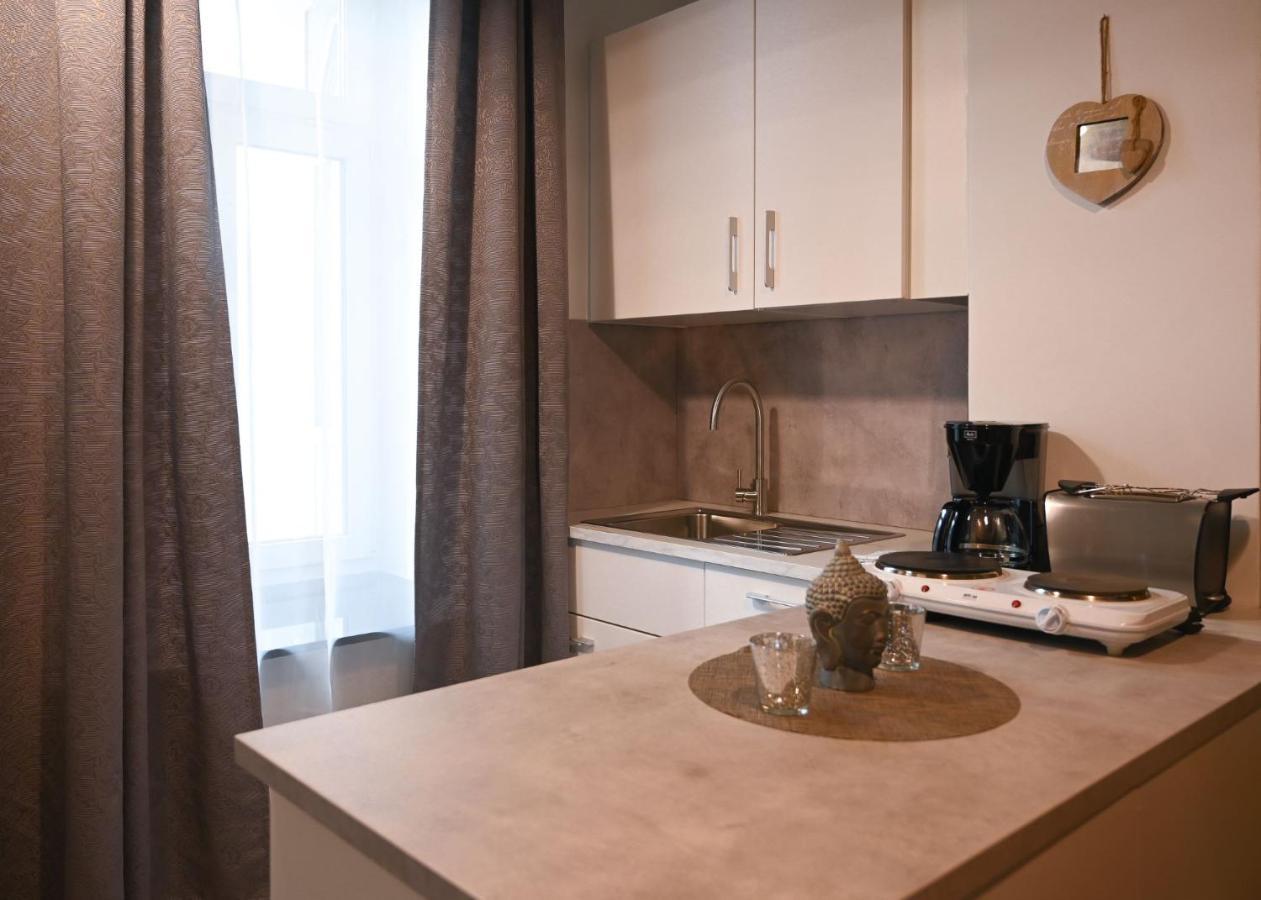 شقة Charming Domicile Wien Allerheiligenplatz المظهر الخارجي الصورة